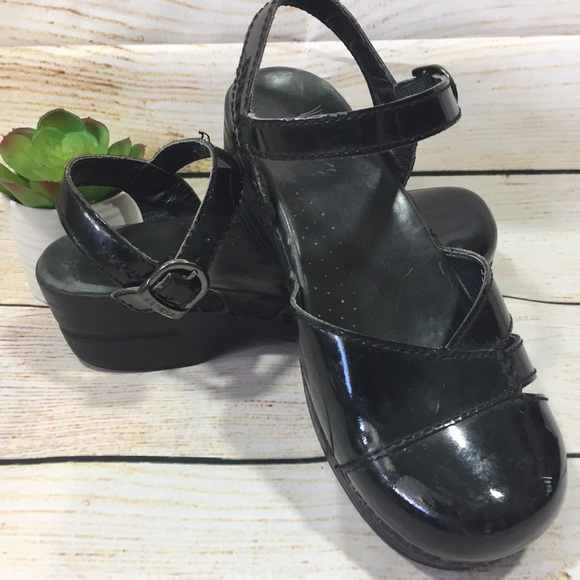 dansko ankle strap shoes